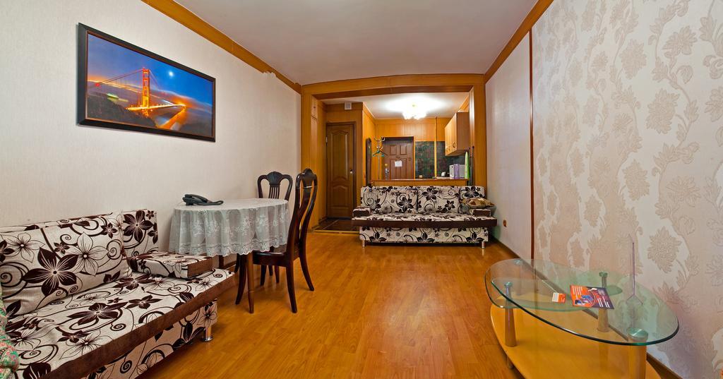 Lessor Apartments Almaty Room photo